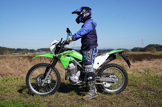 ＫＬＸ２３０