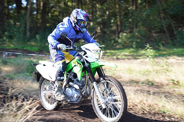 ＫＬＸ２３０