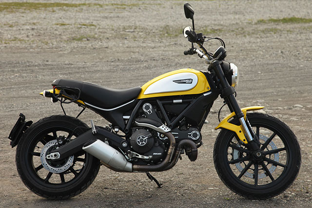 Ducati Scrambler　右