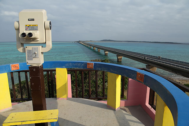 海と来間大橋