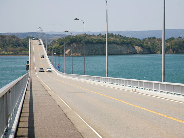 能登島大橋
