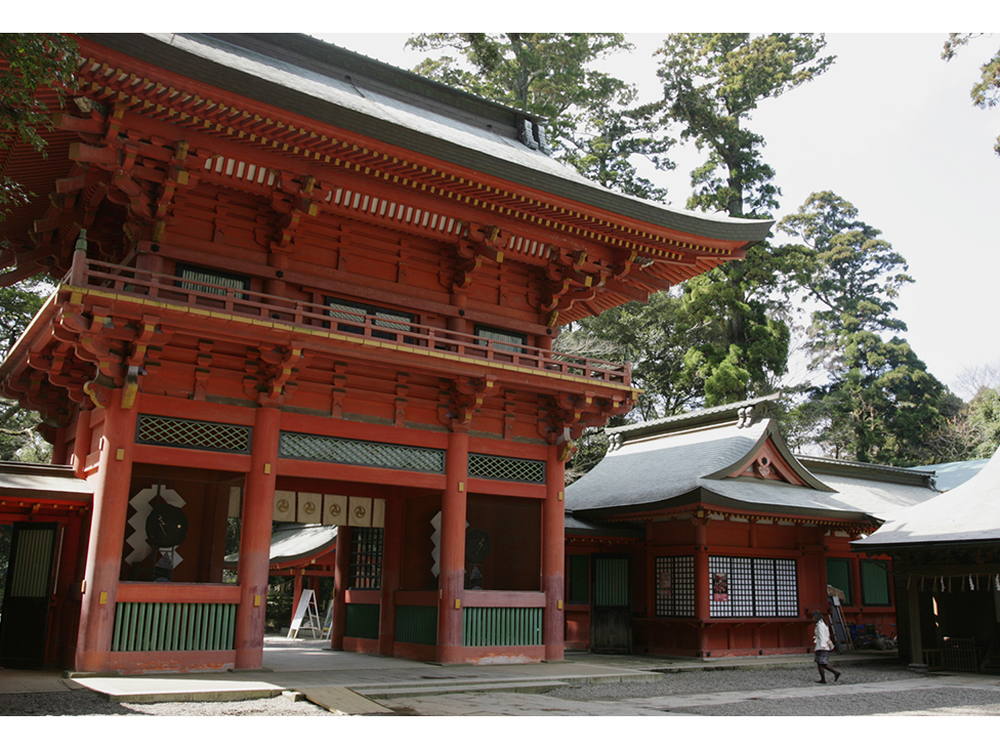 武甕槌大神(タケミカヅチ)」</b>を御祭神としている鹿島神宮