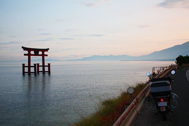 白鬚神社