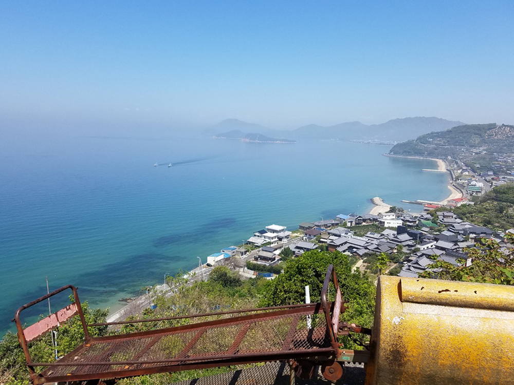 天空の鳥居の近くで見つけた絶景