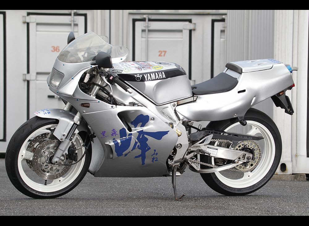 TZR250 リアホイール 金 R-46 ヤマハ 純正  バイク 部品 1KT FZR250 RZ250R SRX250にも 曲がり無し 車検 Genuine:22205850