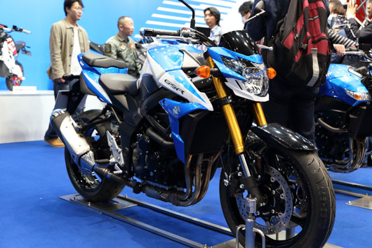 GSR750ABS_01