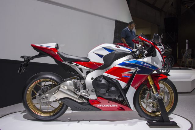 CBR1000RR_02