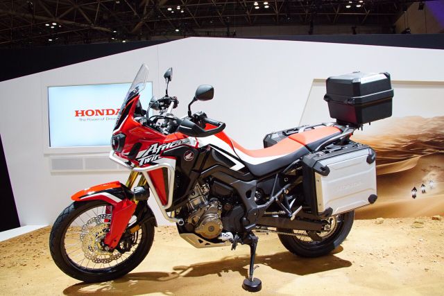 CRF1000L AfricaTwin_06
