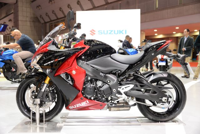 GSX-S 1000F_02