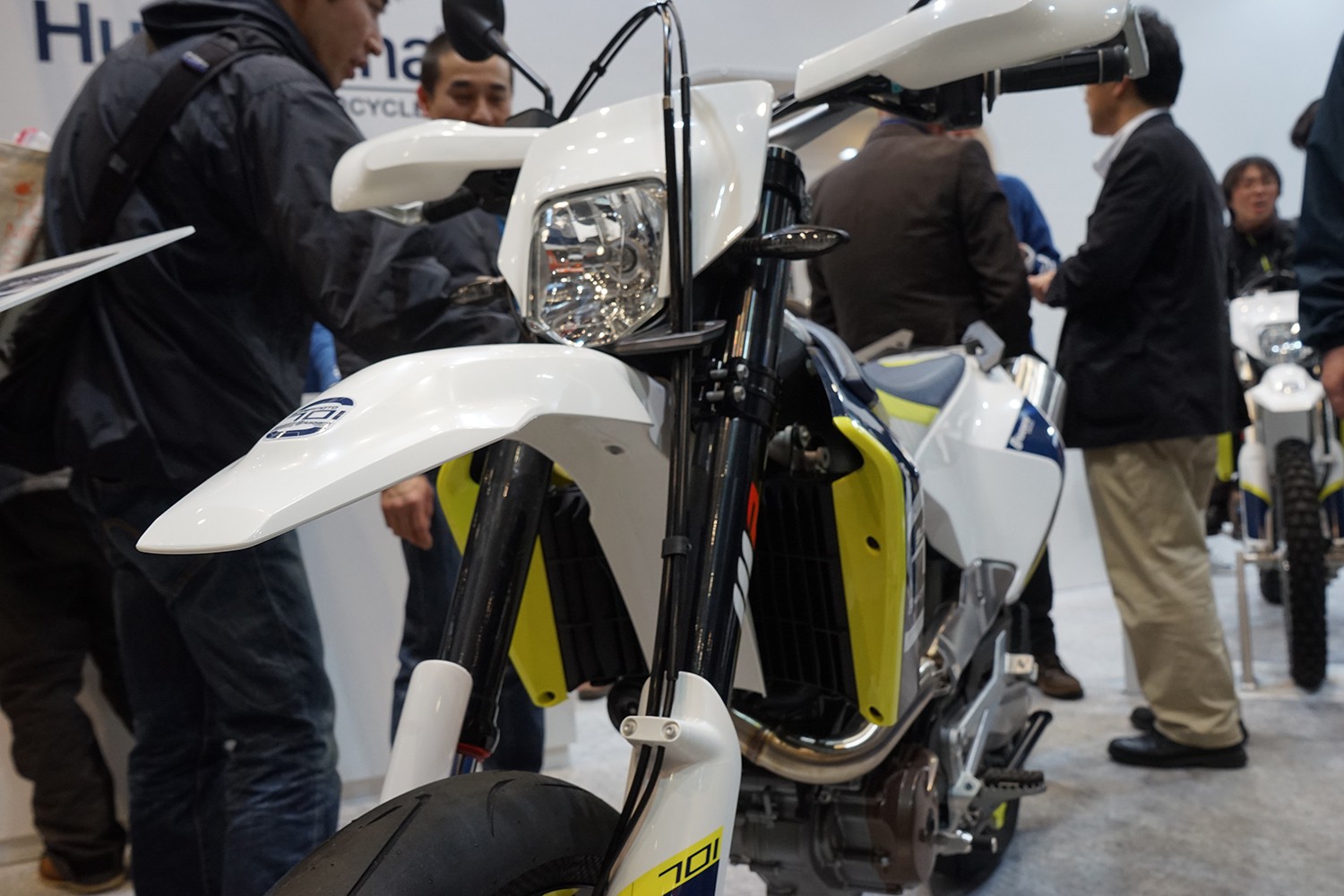 701_SUPERMOTO_01