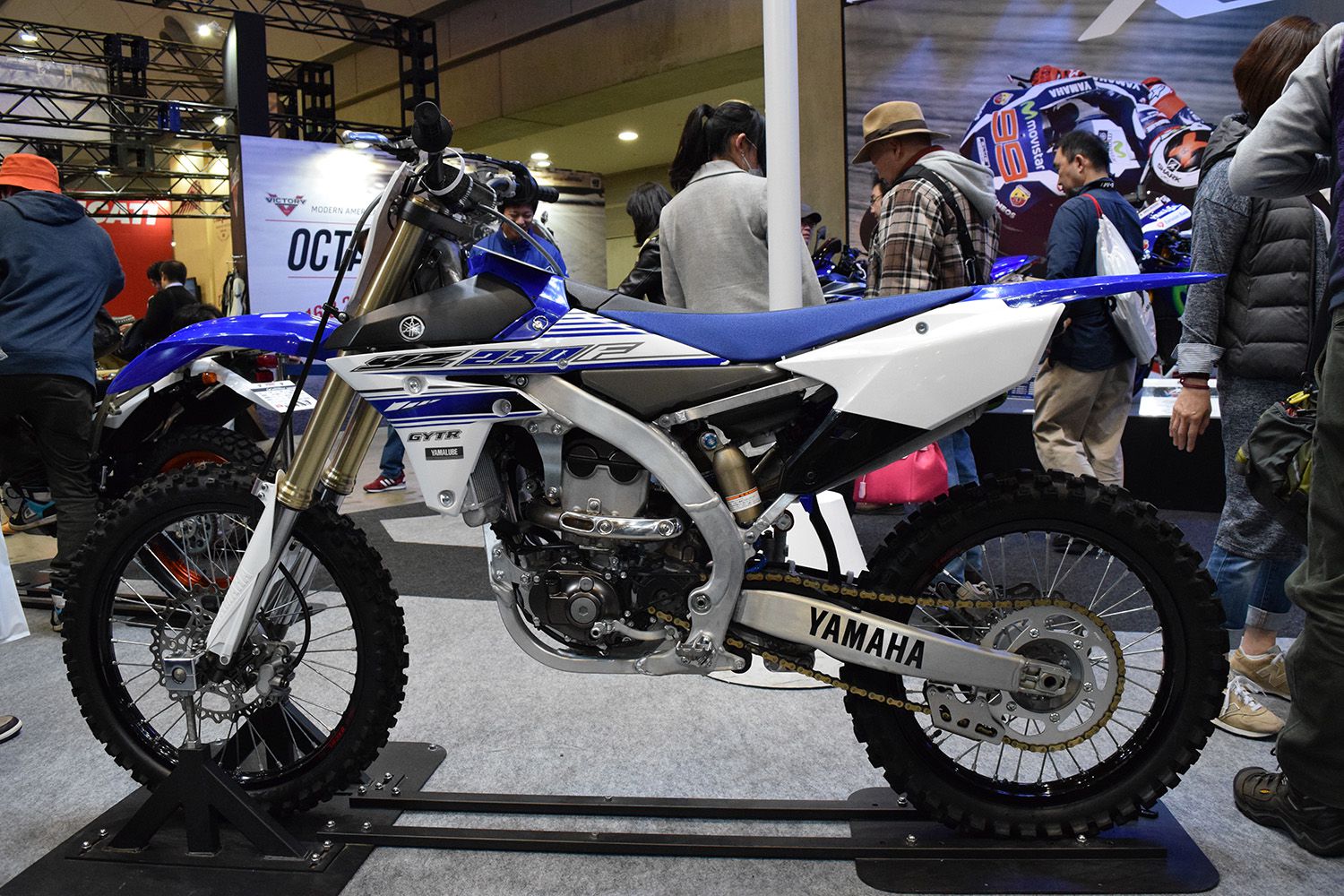 YZ250F_01