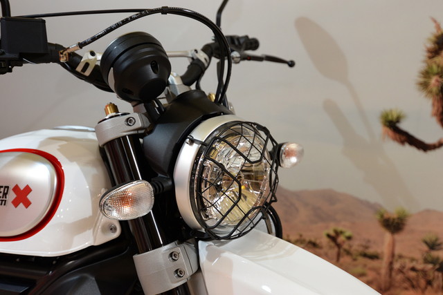 SCRAMBLER Desert Sled_06