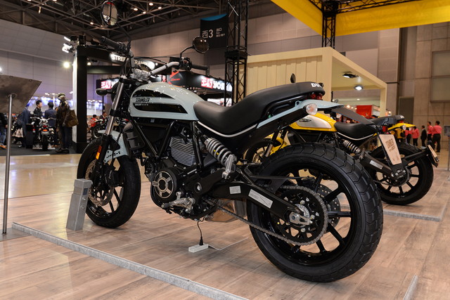 SCRAMBLER SIXTY2_08