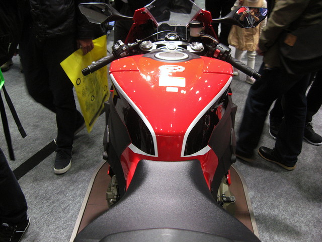 CBR1000RR SP_08