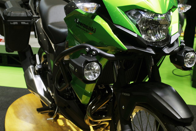 VERSYS-X 250 ABS TOURER_03