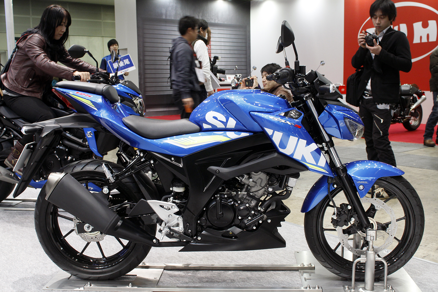 GSX-R125 ABS_01