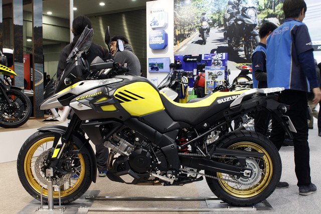 Ｖ-Ｓtrom　1000XT ABS_02