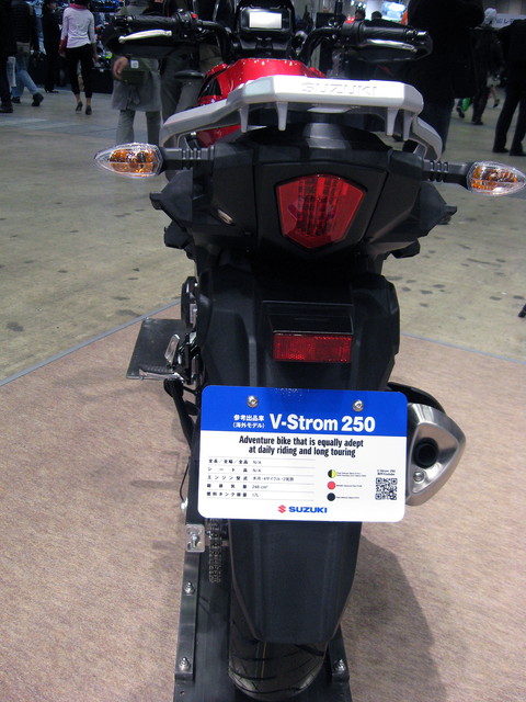 Ｖ-Ｓtrom　250ABS_13