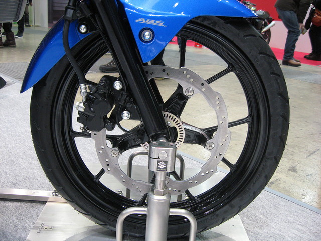 GSX-R125 ABS_02