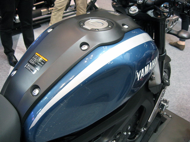 XSR900_11