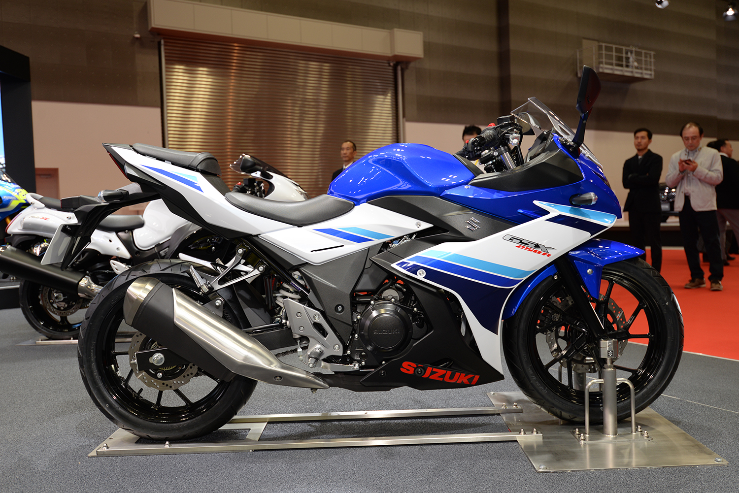 GSX250R_01