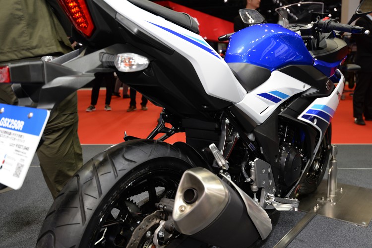 GSX250R_05