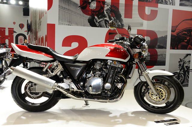 CB1000 Super Four-01