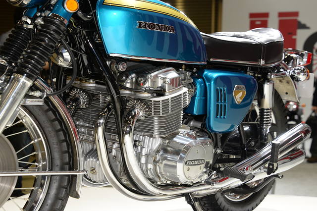 Dream CB750 Four-05