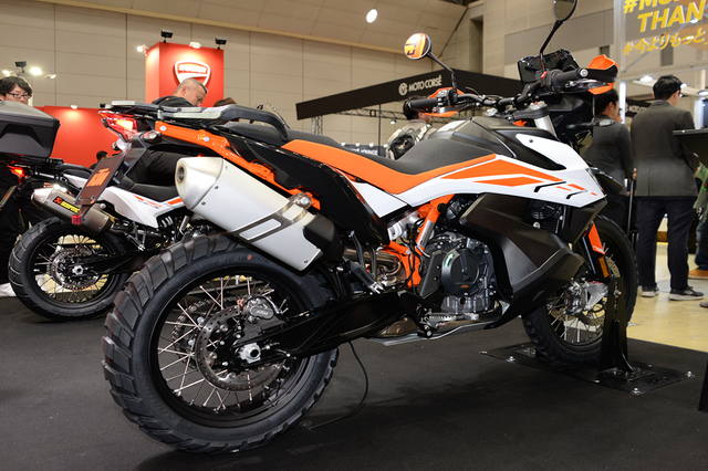 790 ADVENTURE R-04