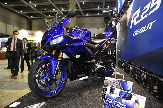 YZF-R25-02