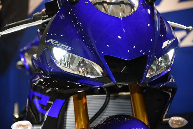 YZF-R25-03