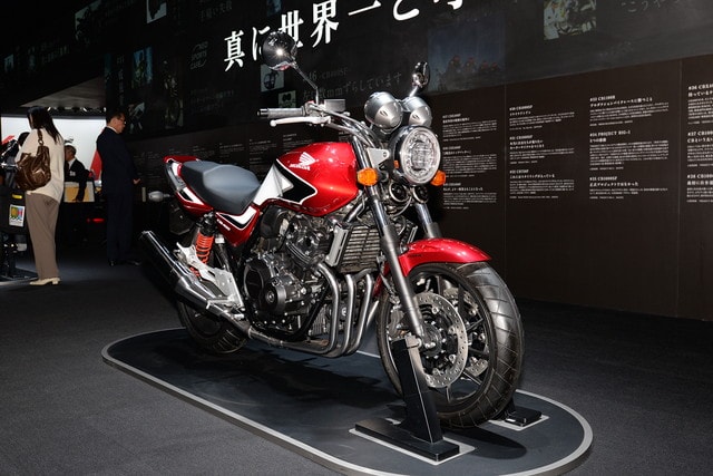 CB400 SUPER FOUR-02