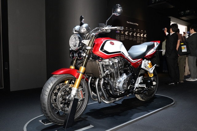 CB1300 SUPER FOUR-03