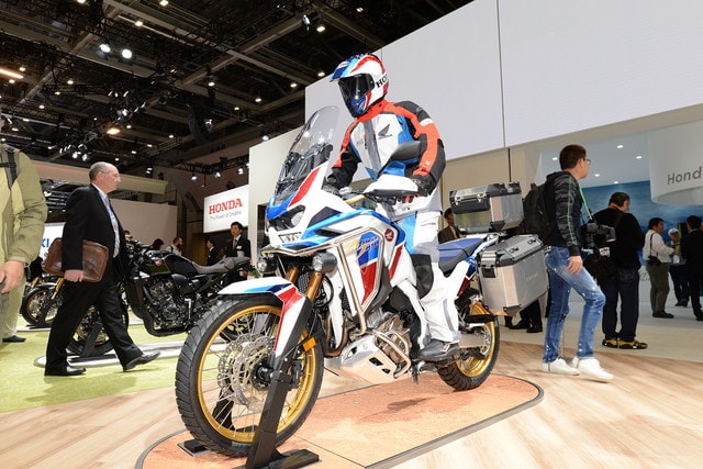 CRF1100L Africa Twin-04