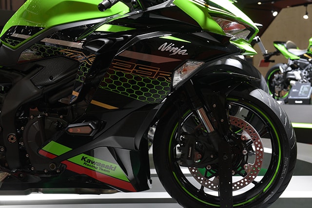 Ninja ZX-25R-04