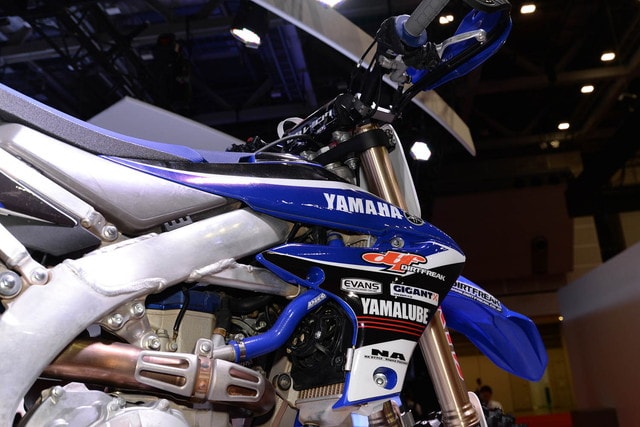 YZ450FX-04