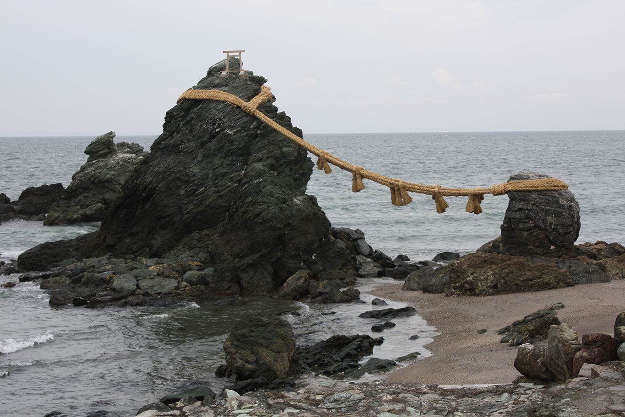 二見浦の夫婦岩