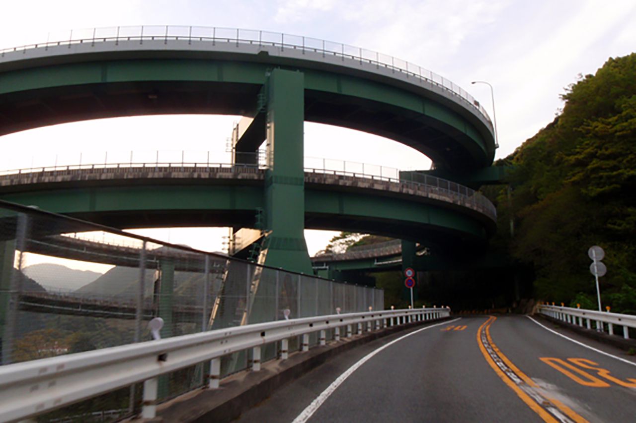 河津七滝ループ橋