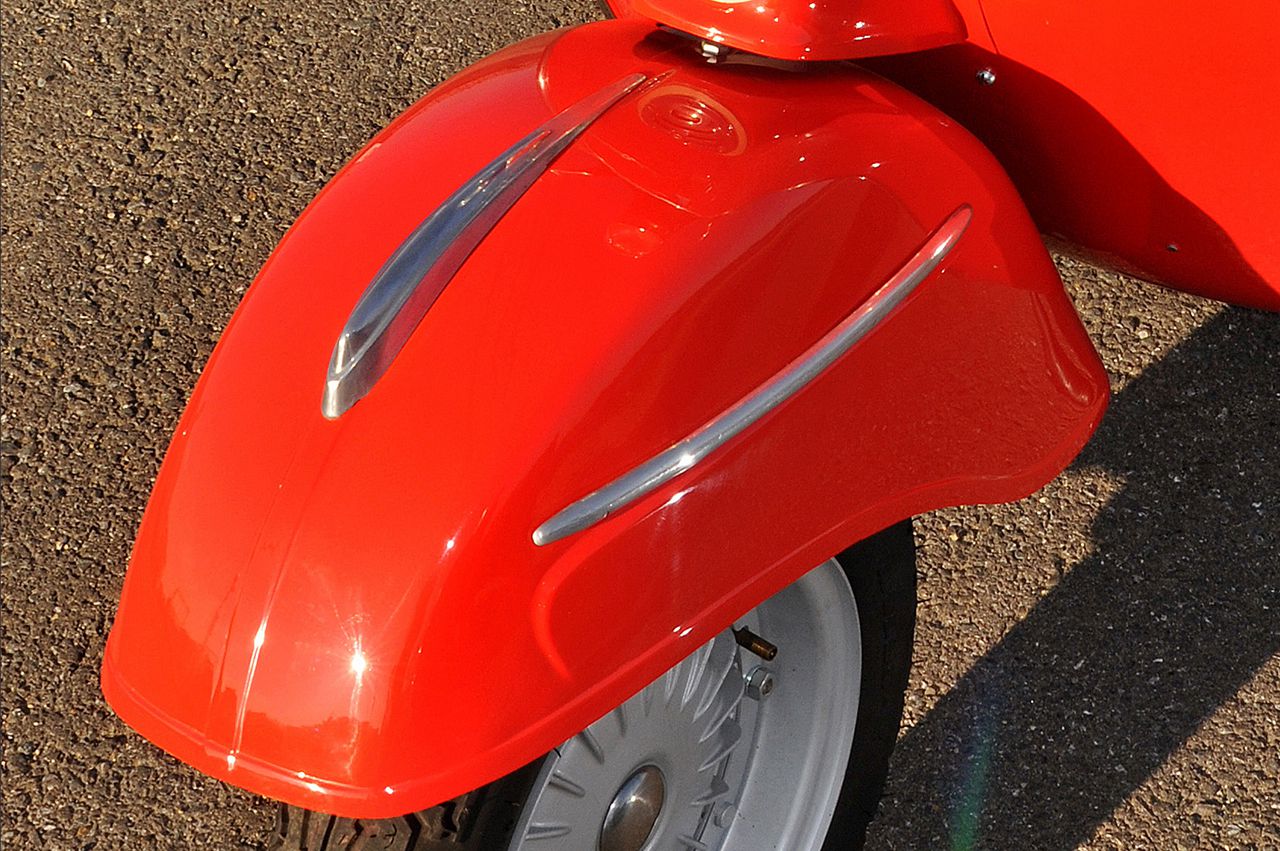 Vespa180SS フロントフェンダー