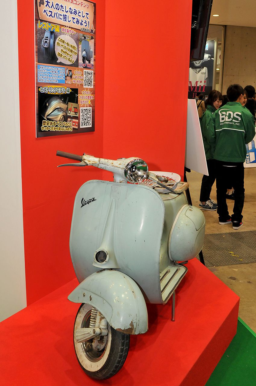 モーターサイクルショー Vespa