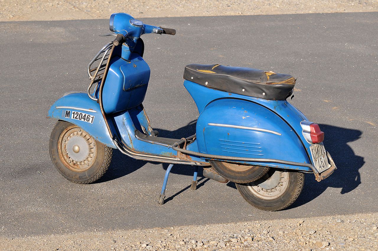 Vespa160-2