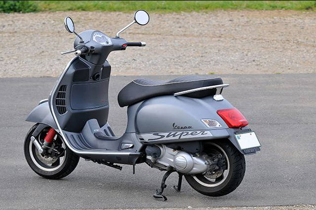 Vespa GTS300 SuperSport