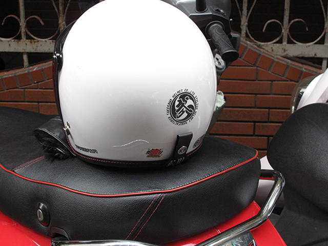 TAKEGAWAのヘルメット