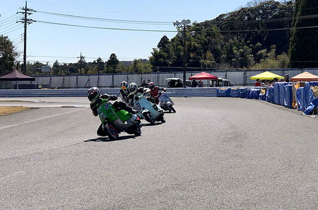 VespaGP-2019 レース中の写真2