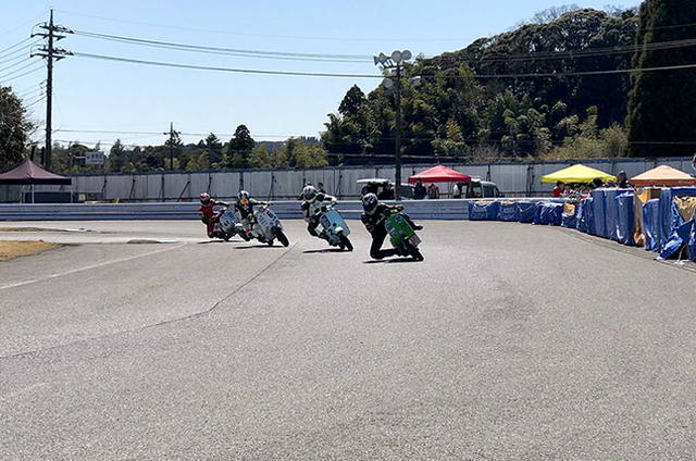 VespaGP-2019 レース中の写真1