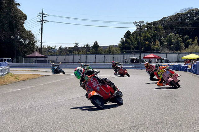 VespaGP-2019 レース中の写真3